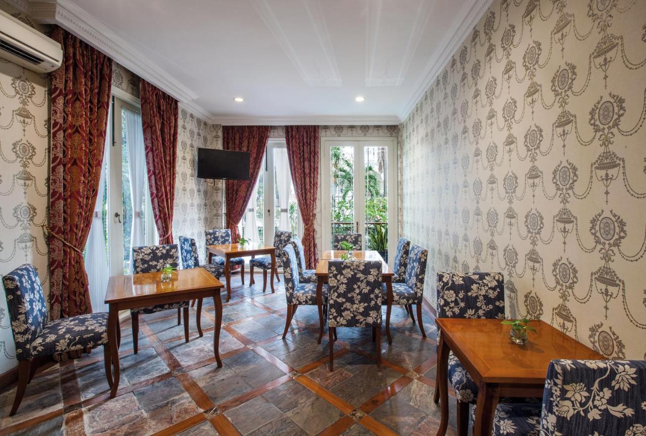 Artotel Casa Hangtuah Jakarta Exterior foto